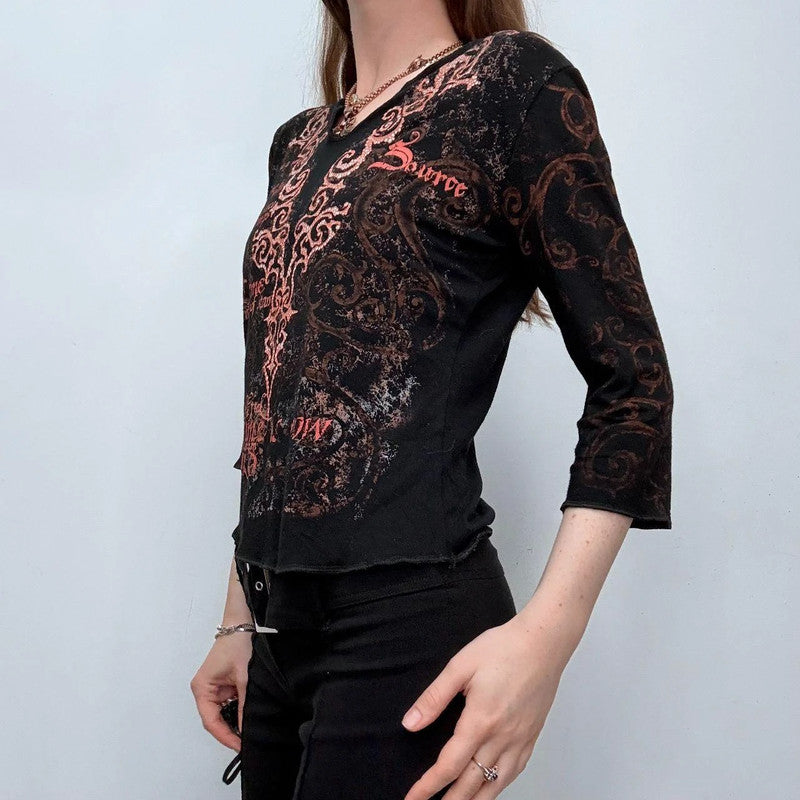 graphic printed grunge t-shirt