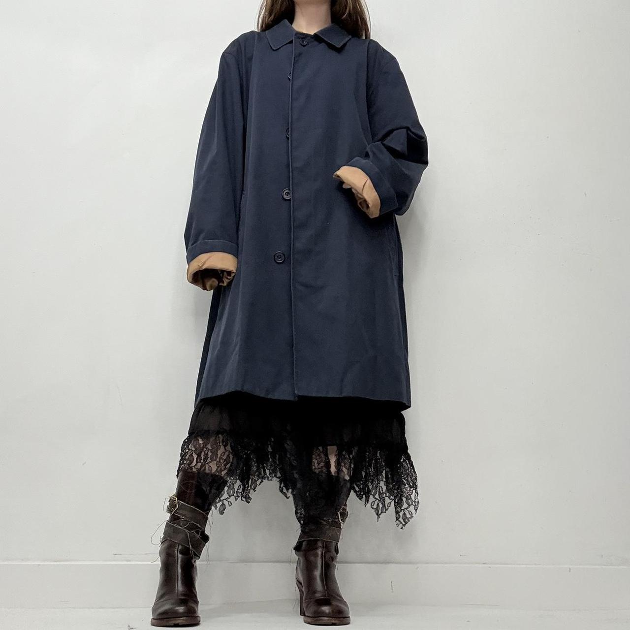 Oversized navy aquascutum trench coat