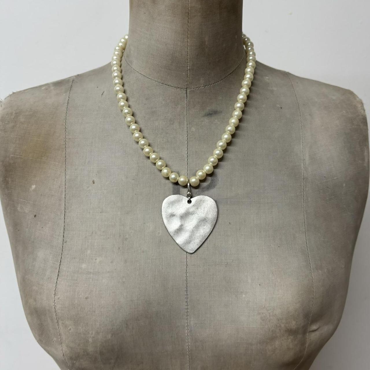 Hammered metal heart necklace
