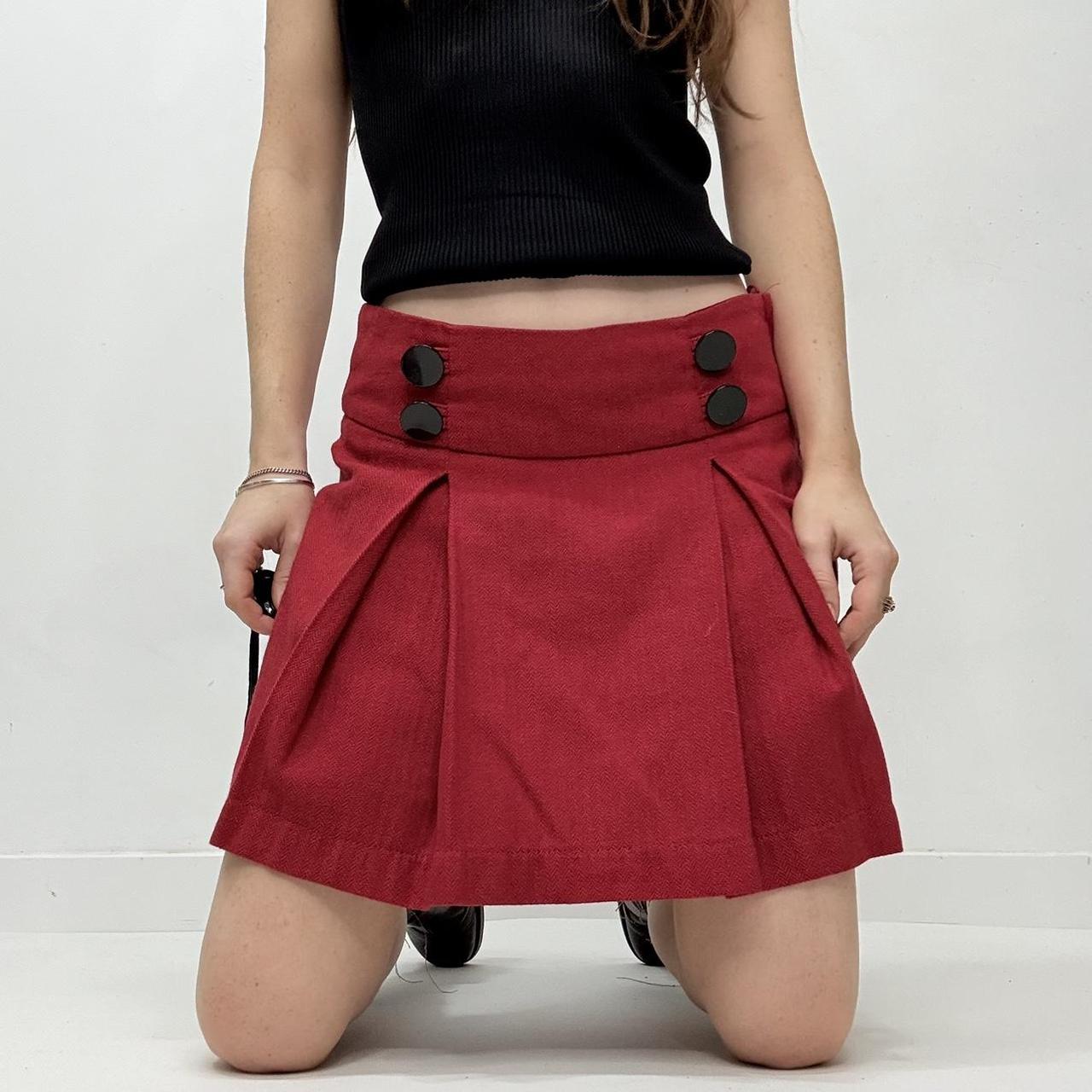 Red pleated preppy mini skirt