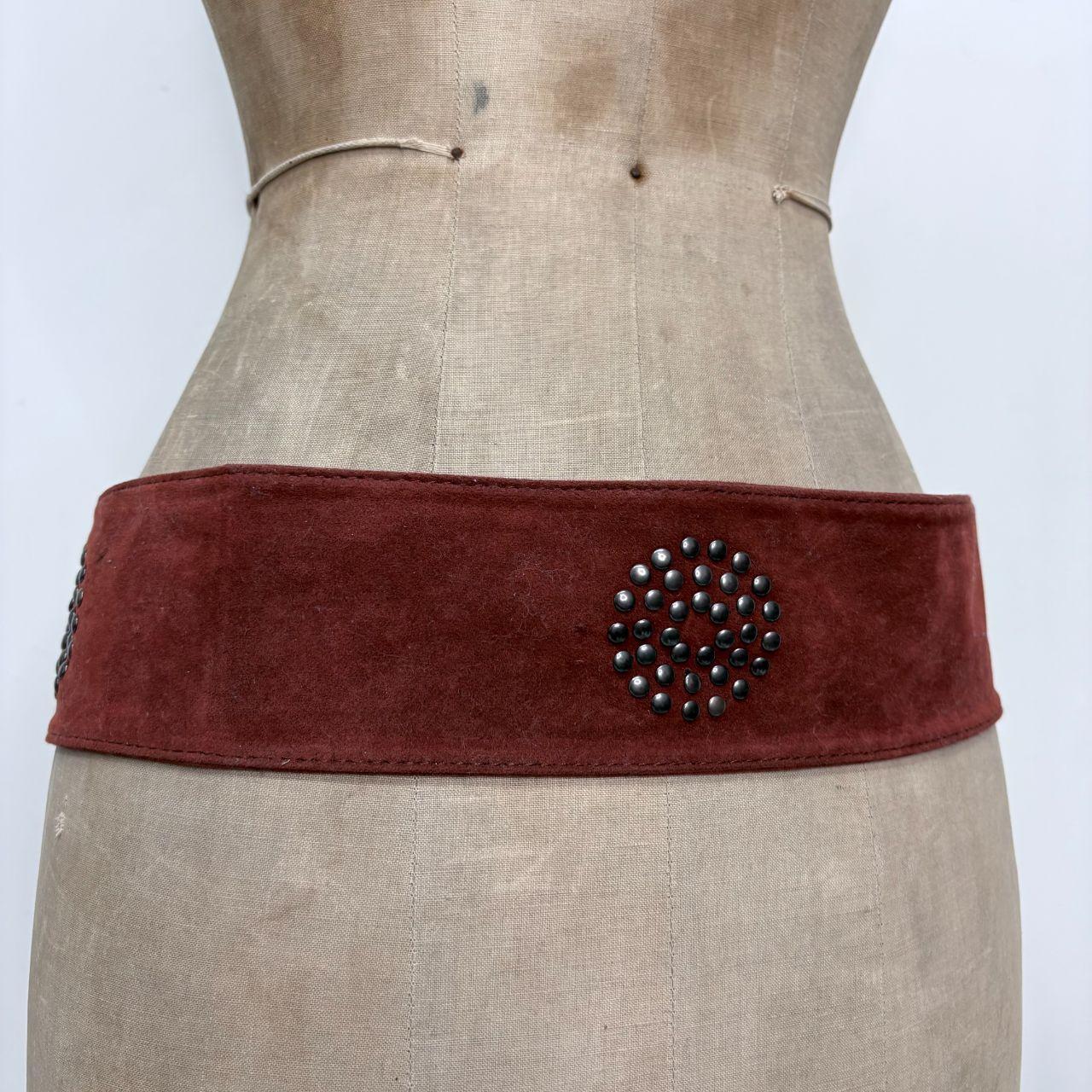 Brown studded chunky belt