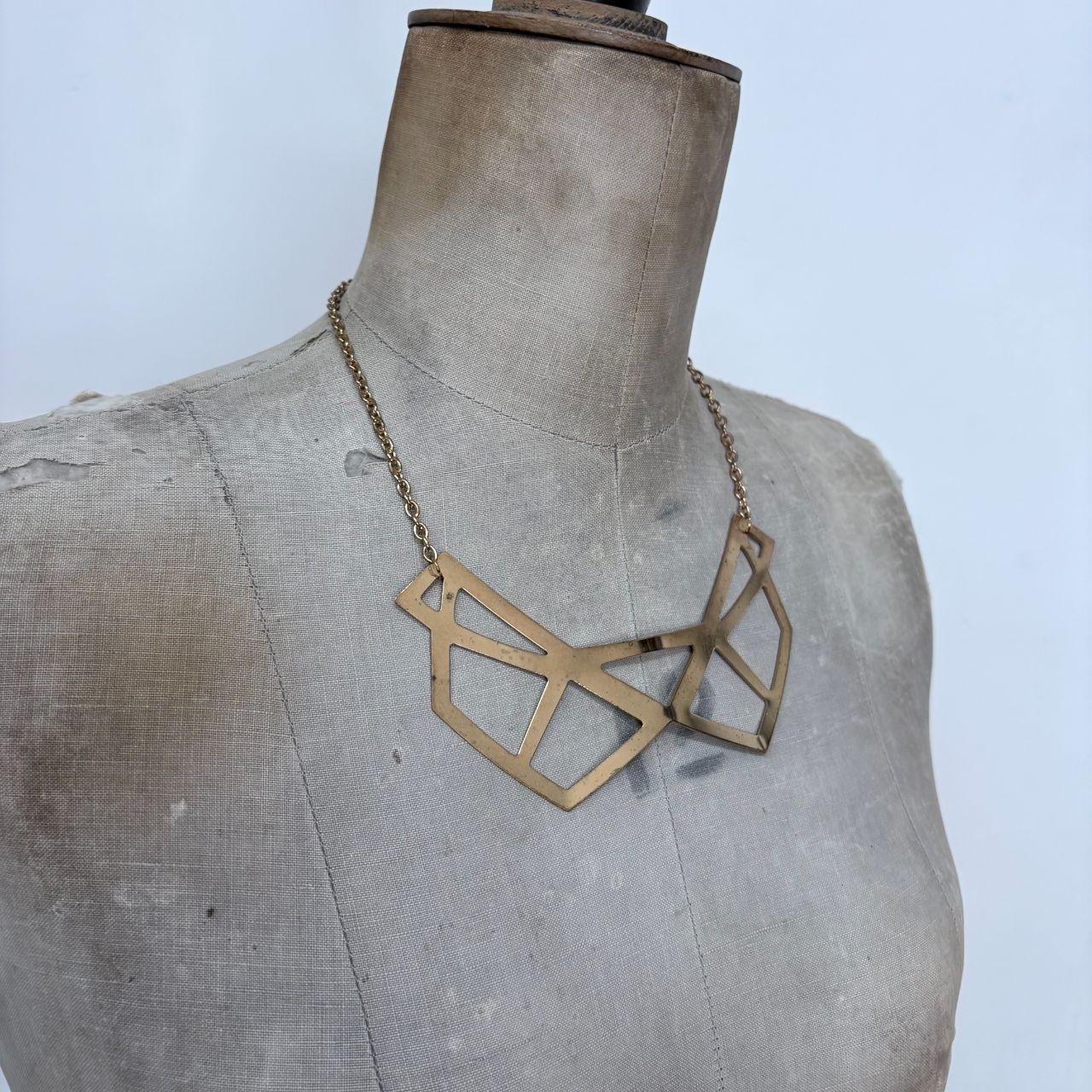 Chunky geometric gold chain necklace