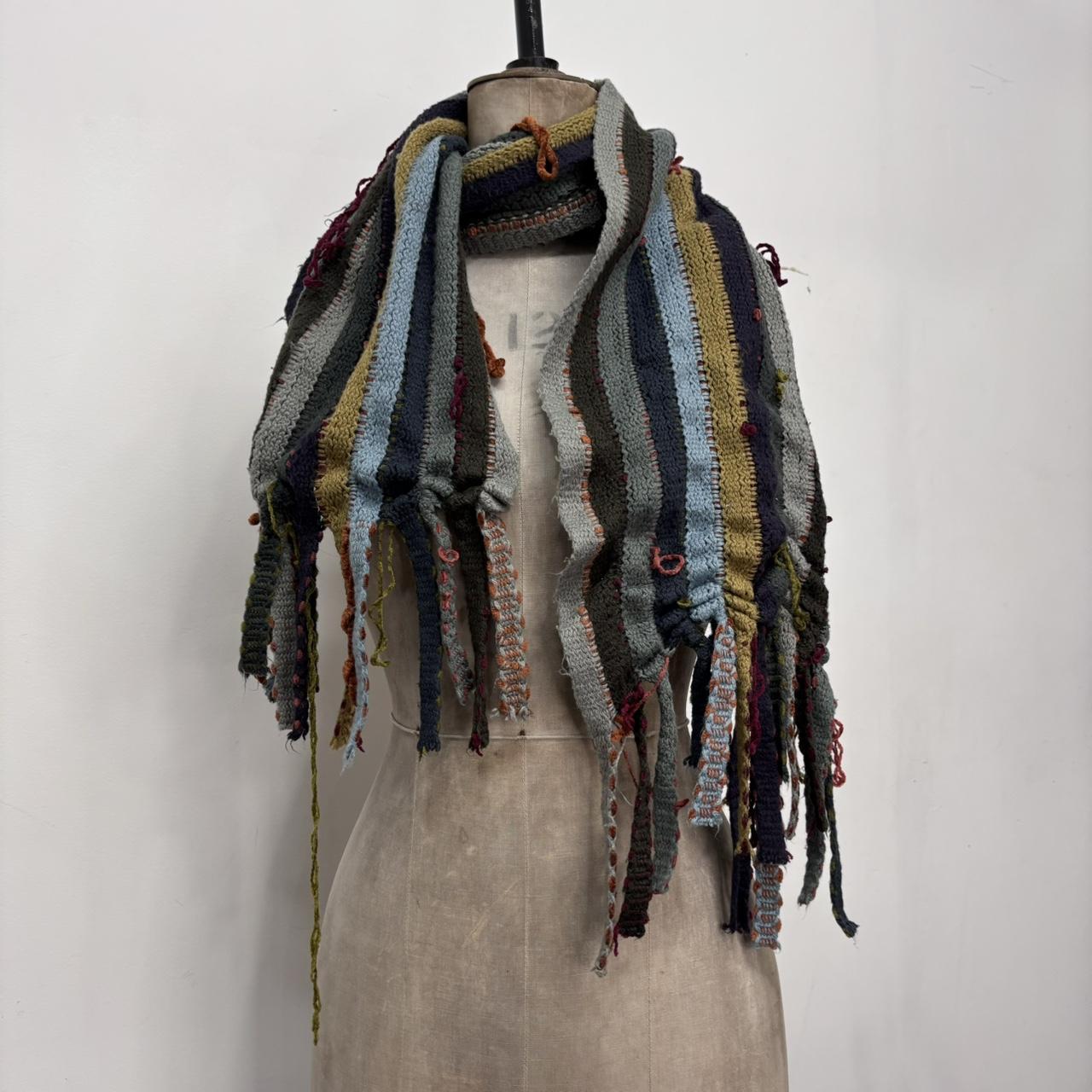 Striped wool knit scarf
