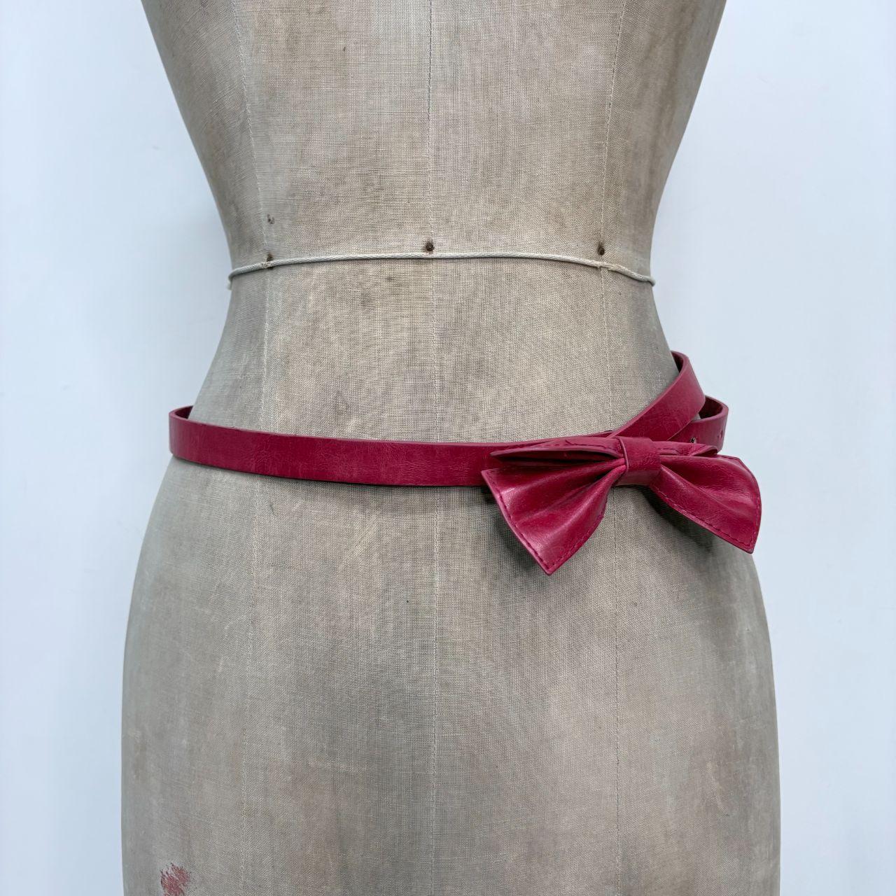 Red bow waist belt