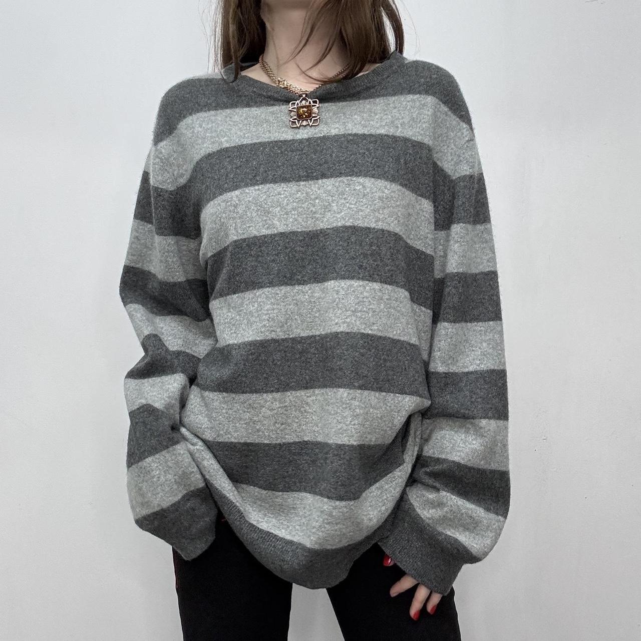 Grey cashmere striped jumper