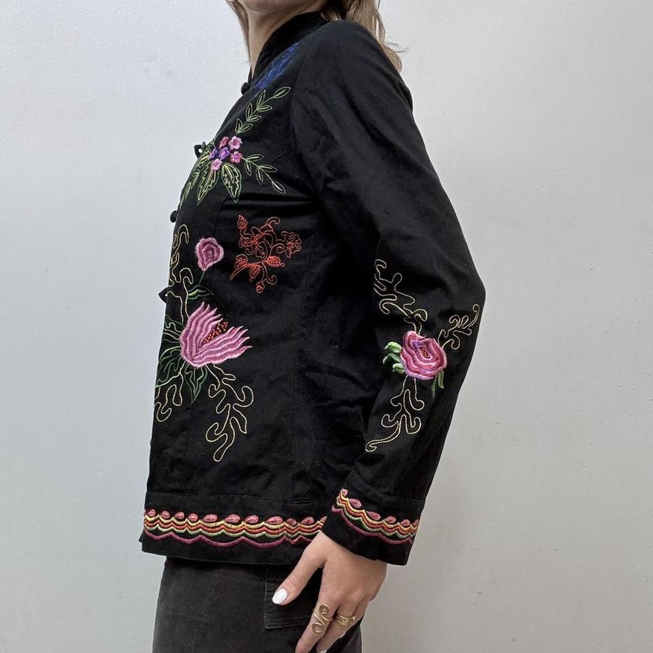 Black embroidered military jacjetjacket