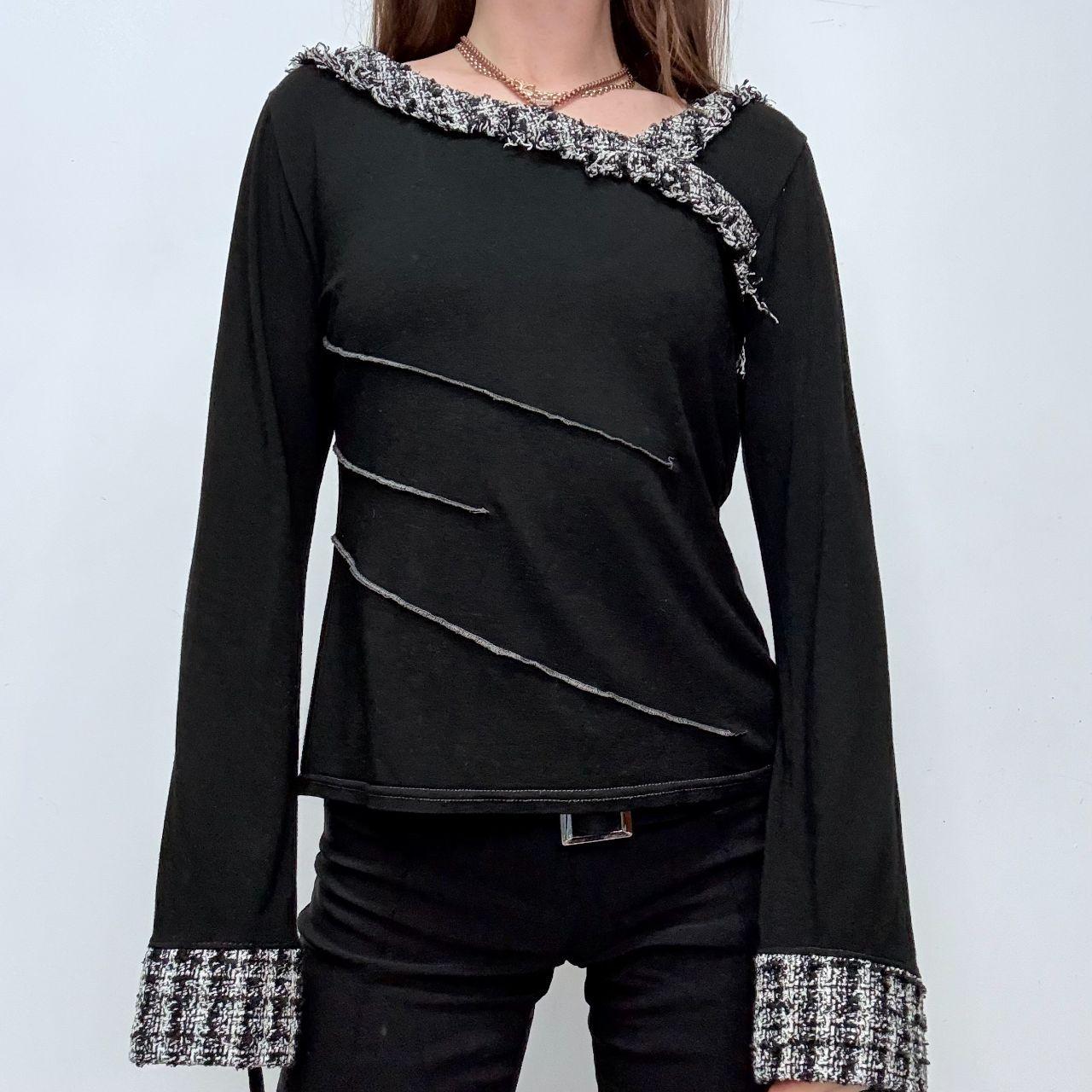 Black flared asymmetric t-shirt