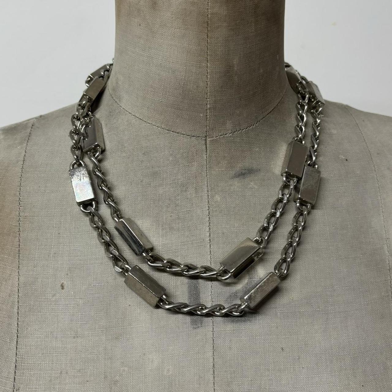 Chunky silver chain necklace
