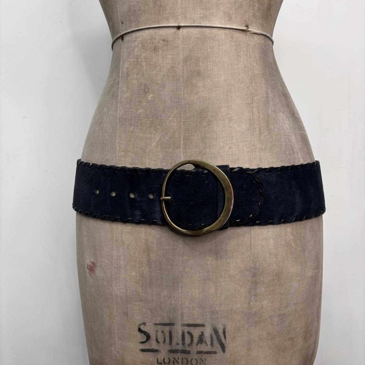 Wide suede chunky belt
