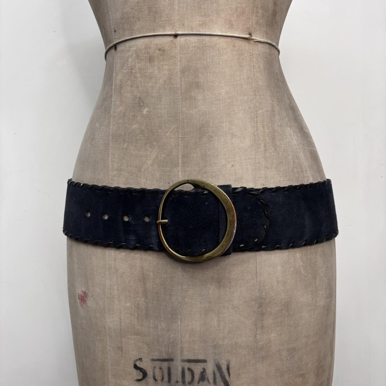 Wide suede chunky belt