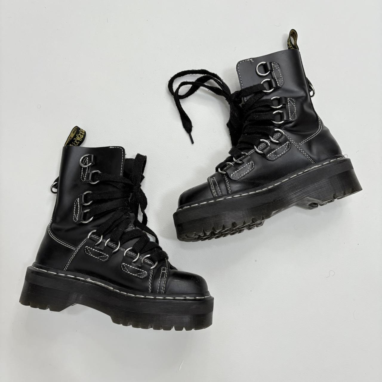 Black eyelet platform dr