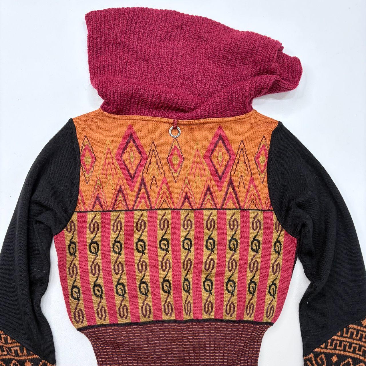 Flared graphic Save The Queen jumper