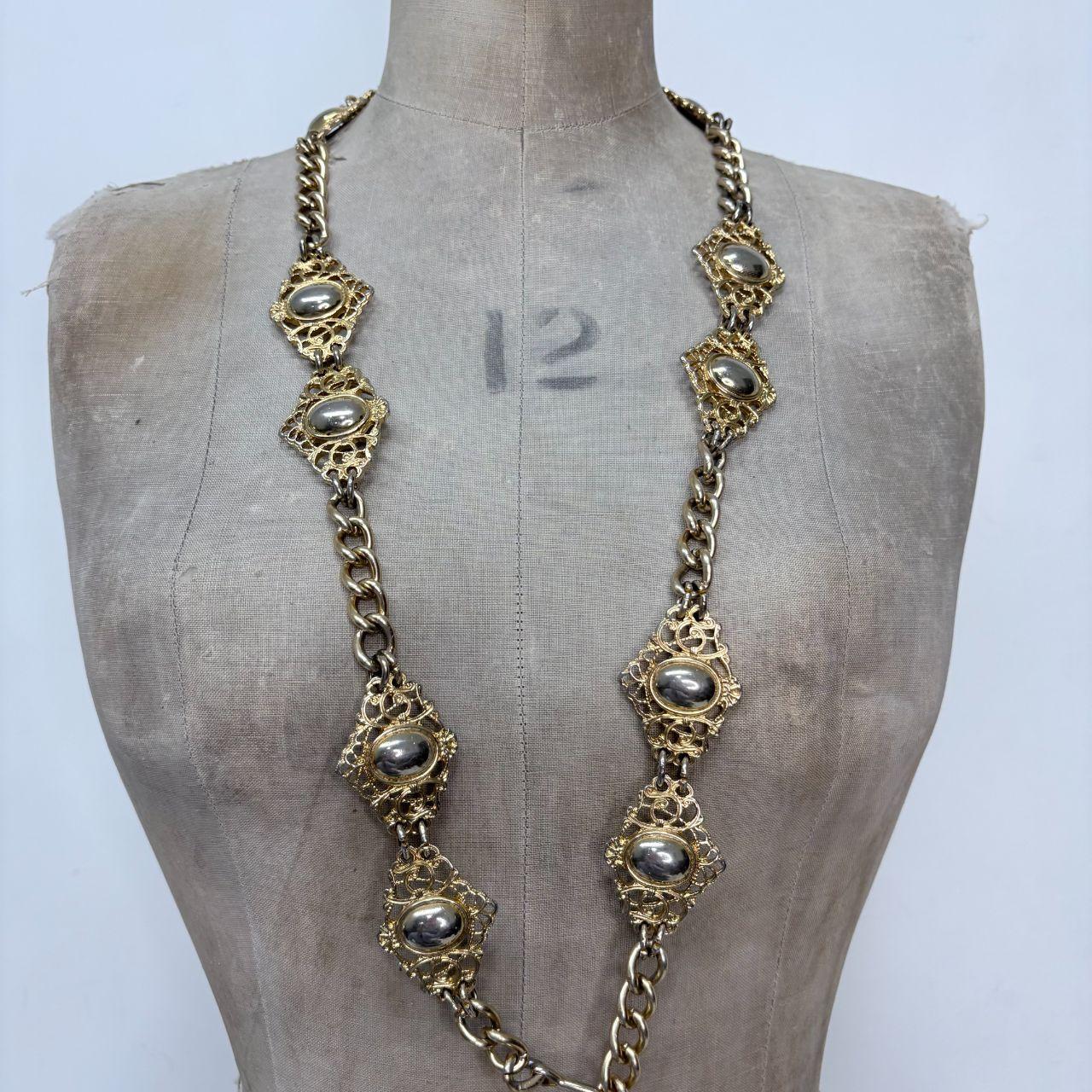 Chunky gold waist chain belt