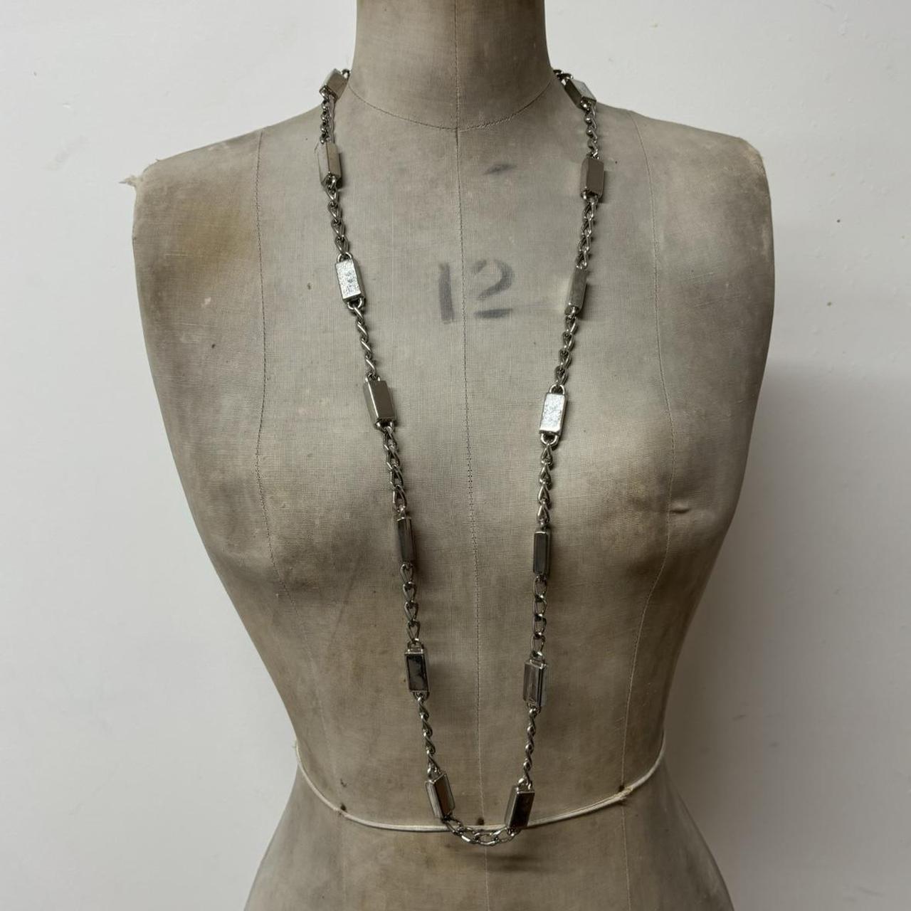 Chunky silver chain necklace