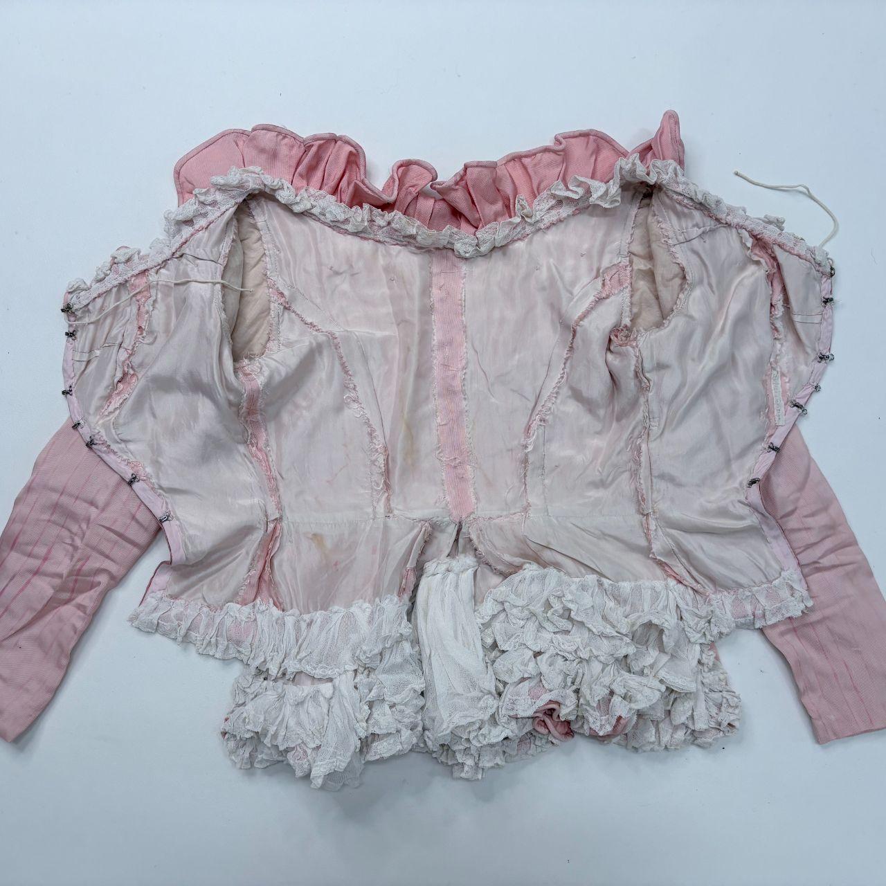 Antique pink ruffle flared shirt