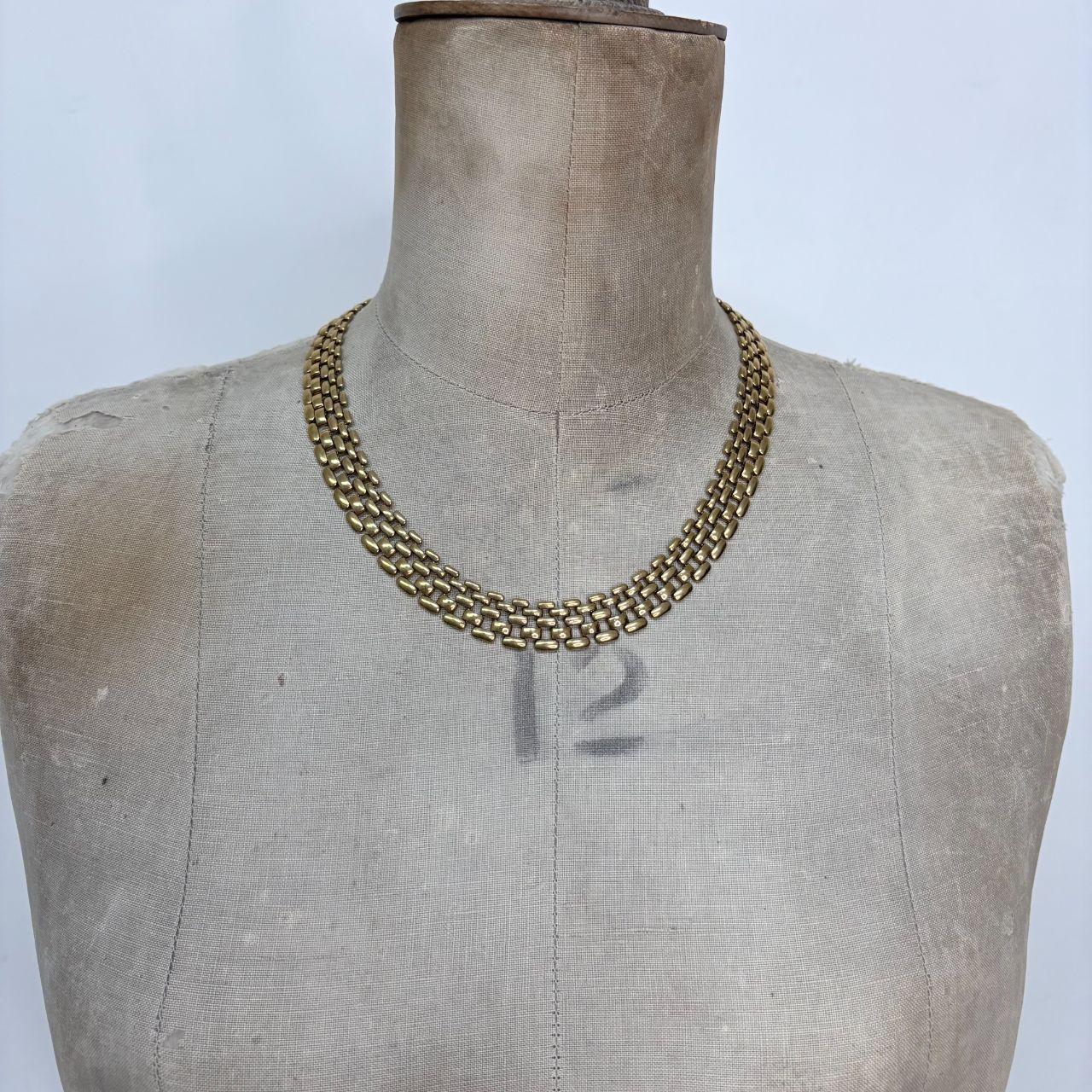 Gold chunky chain necklace