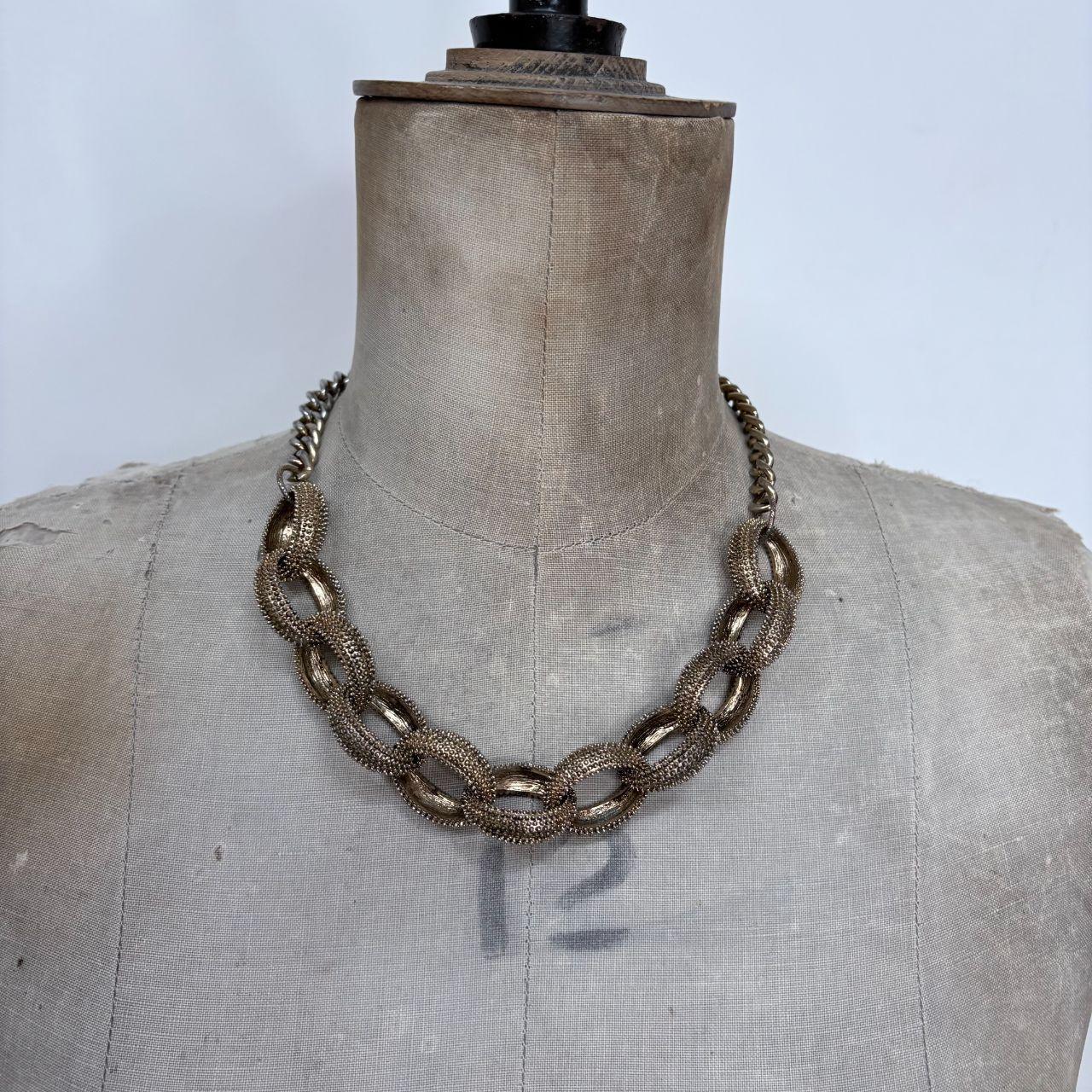 Chunky gold chain necklace