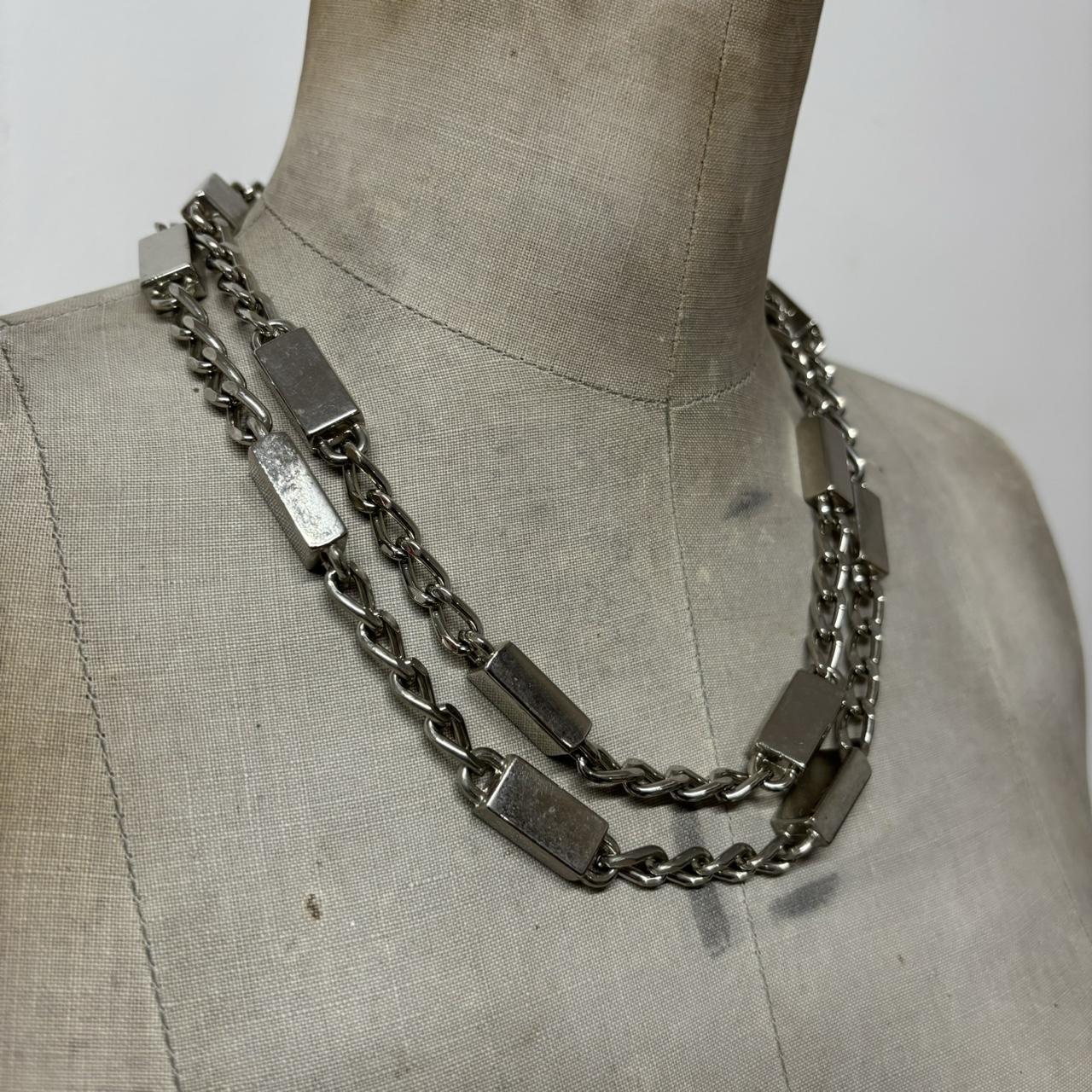 Chunky silver chain necklace