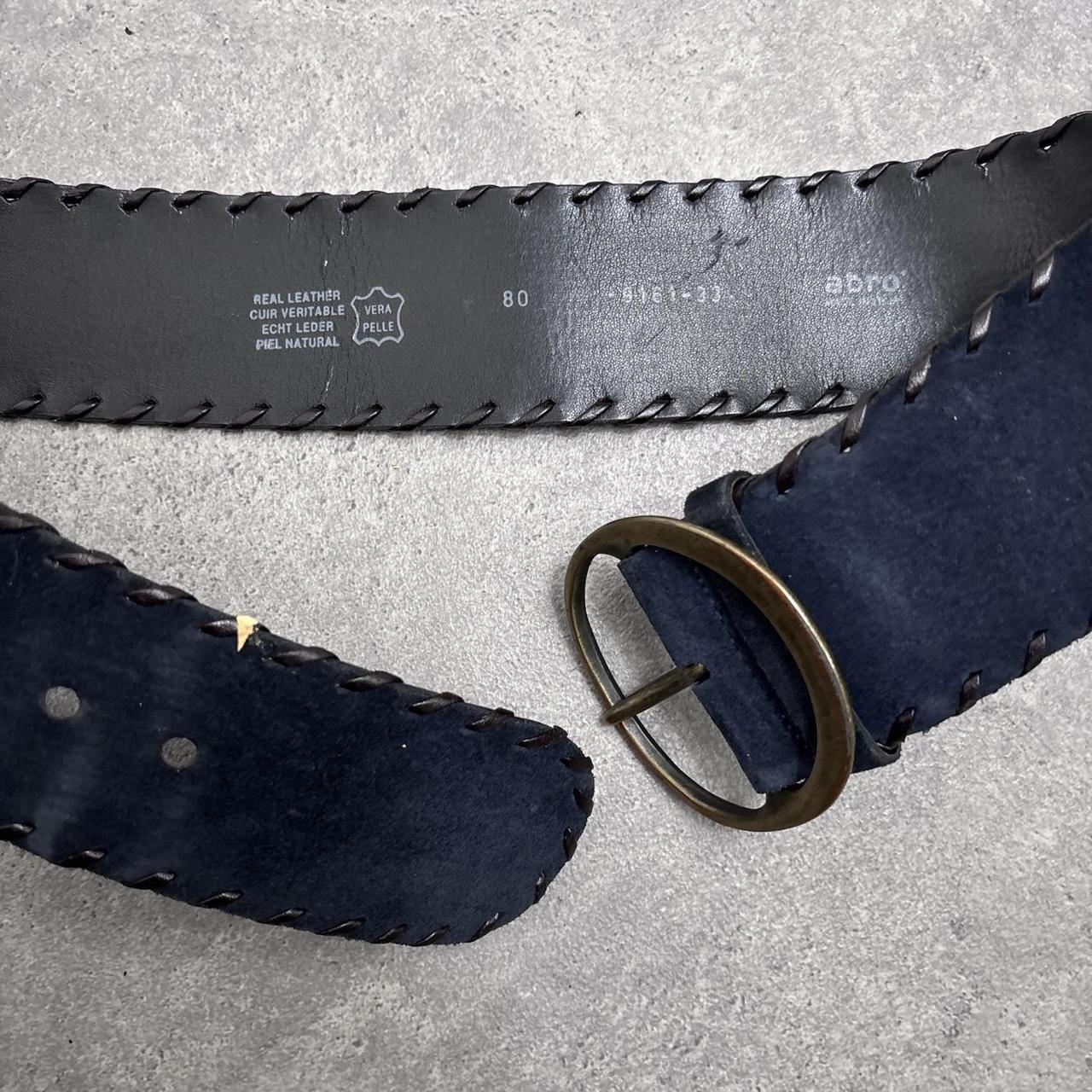 Wide suede chunky belt