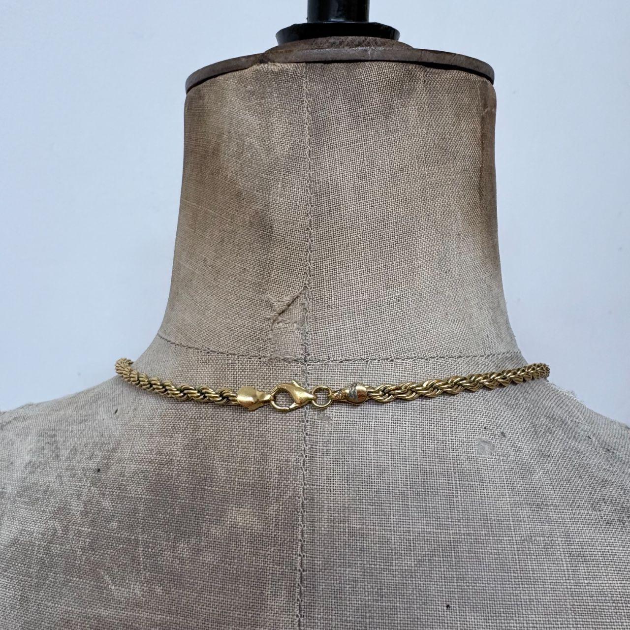 Gold twist chain necklace