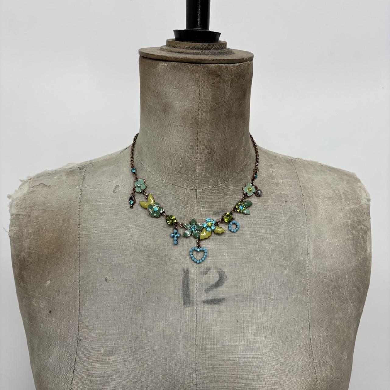 Gem flower fairy necklace