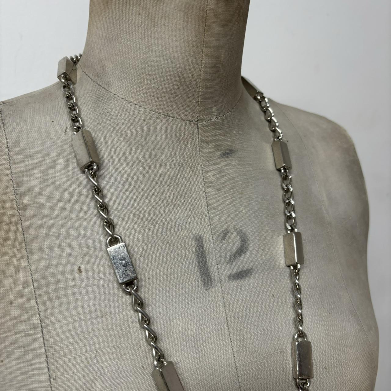 Chunky silver chain necklace