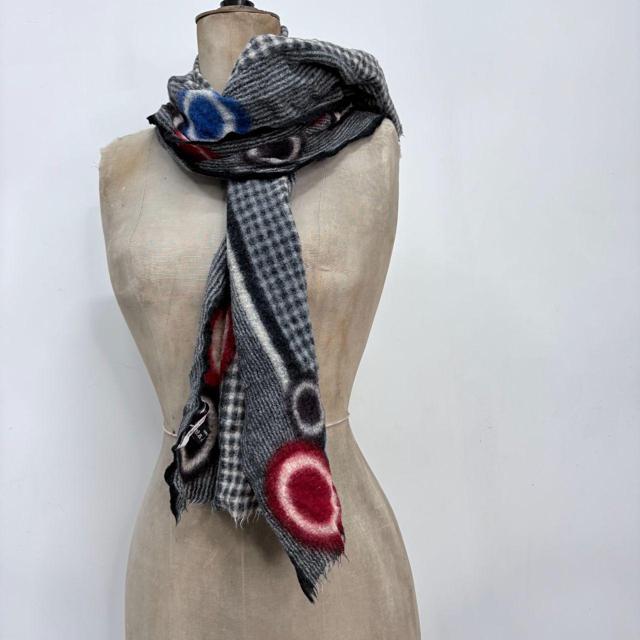 Striped patterned wool scarf
