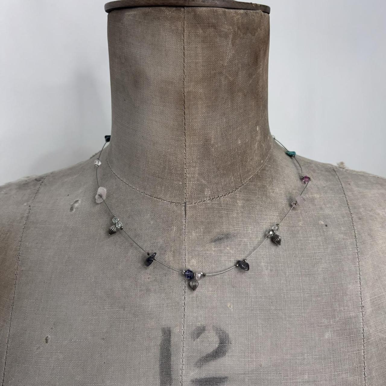 Wire gem necklace