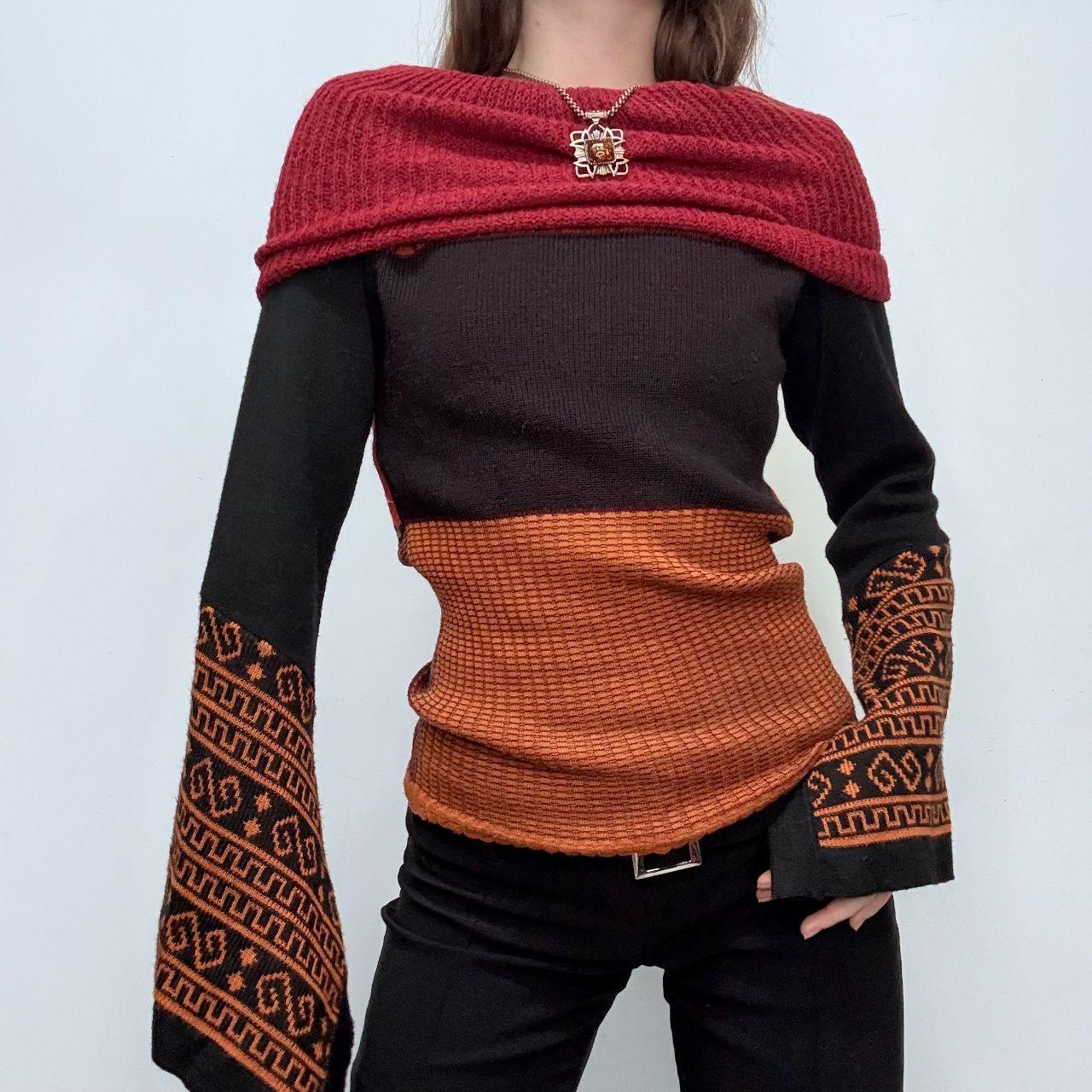 Flared graphic Save The Queen jumper