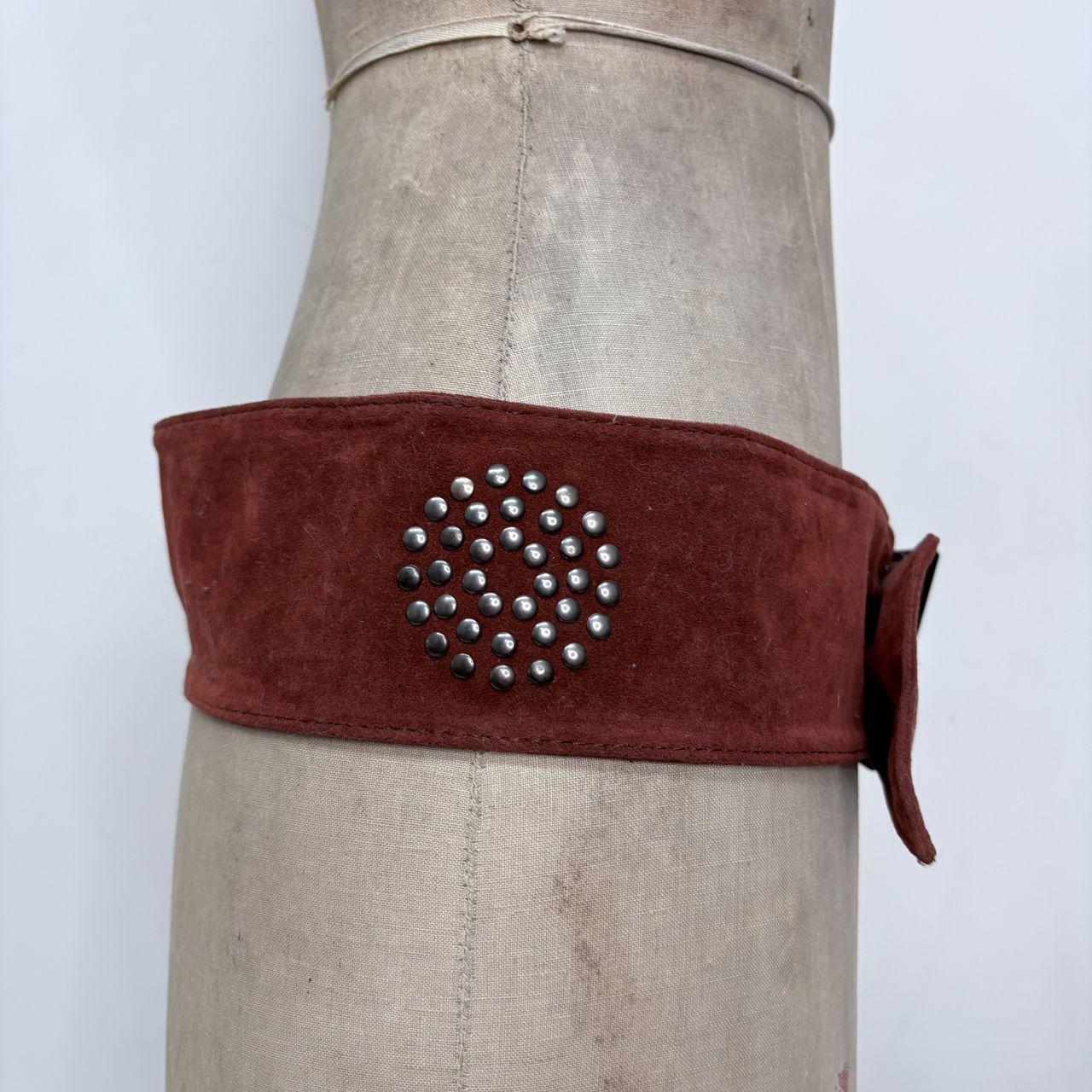 Brown studded chunky belt