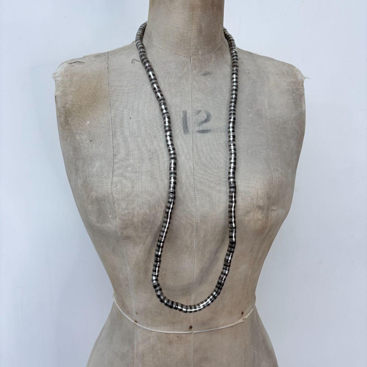Chunky 90s metal stuctured necklace