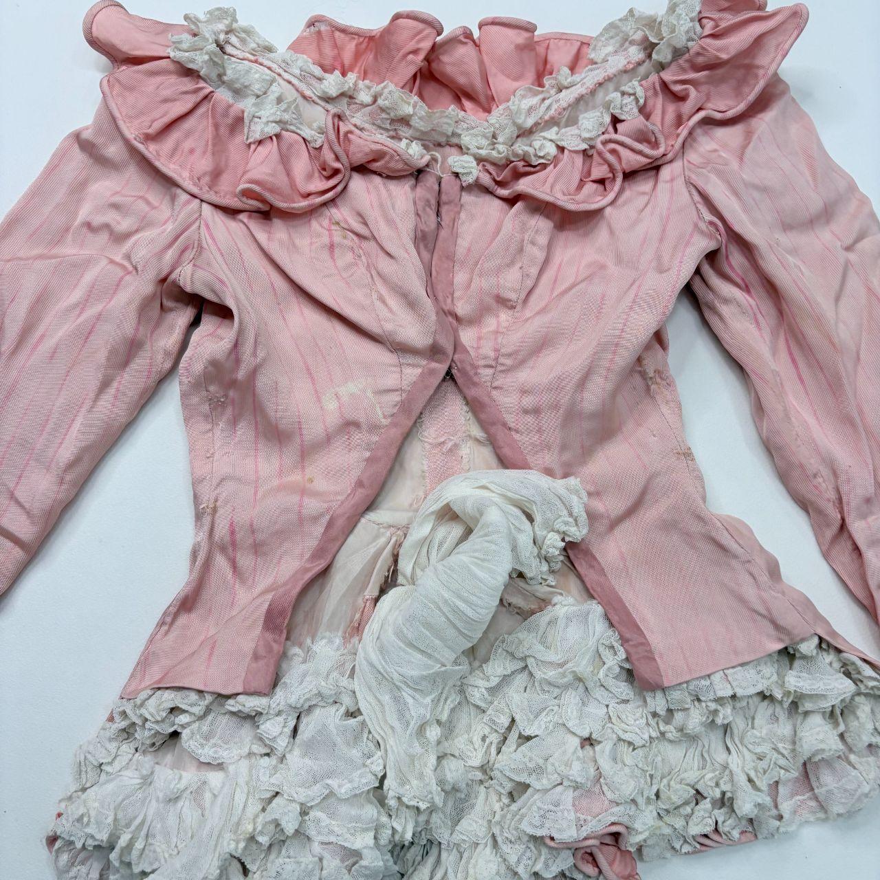 Antique pink ruffle flared shirt