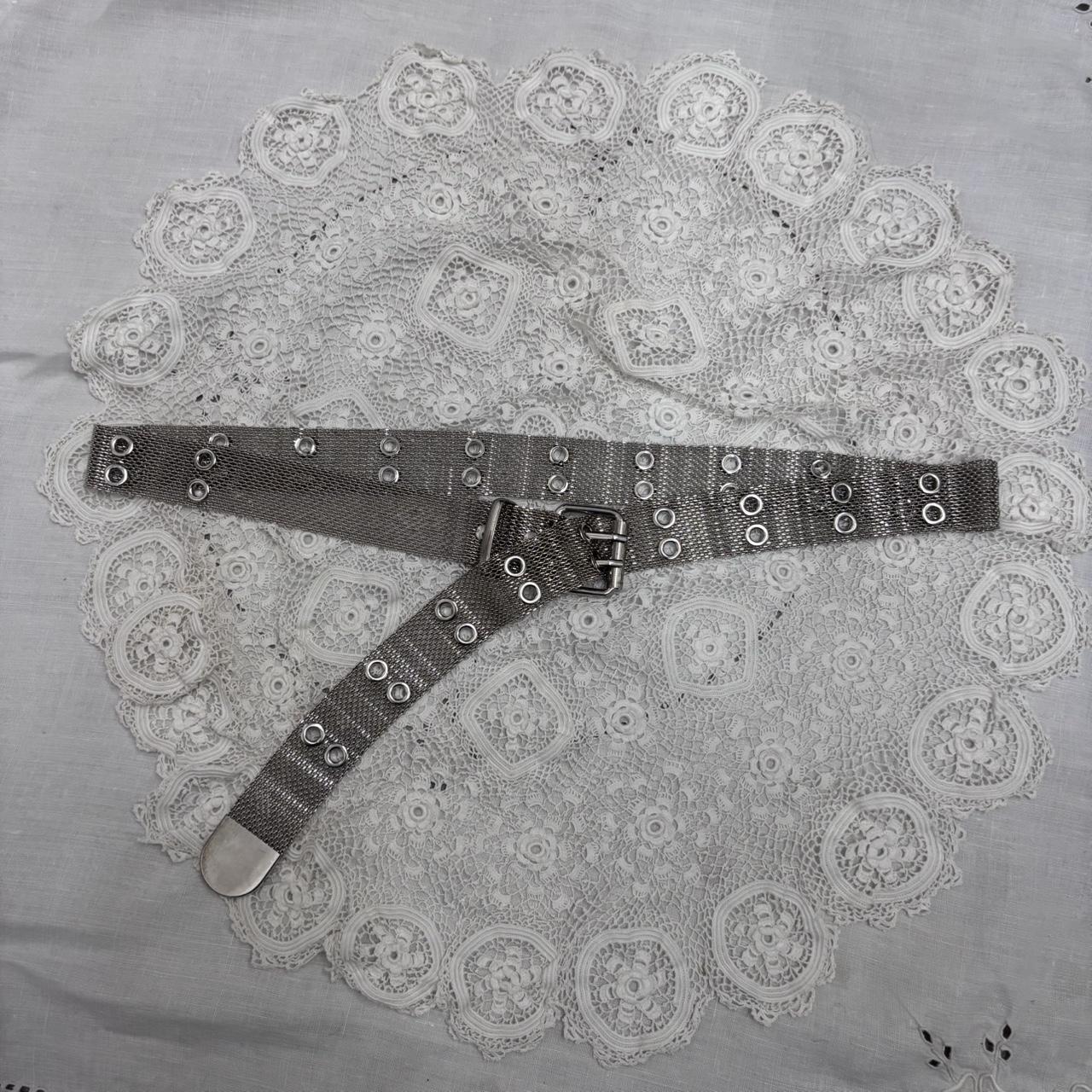 Silver chain metal belt