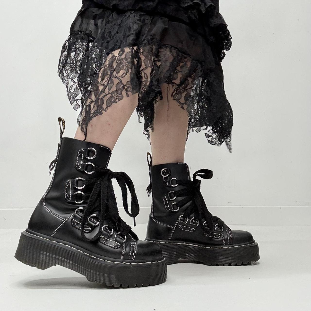 Black eyelet platform dr