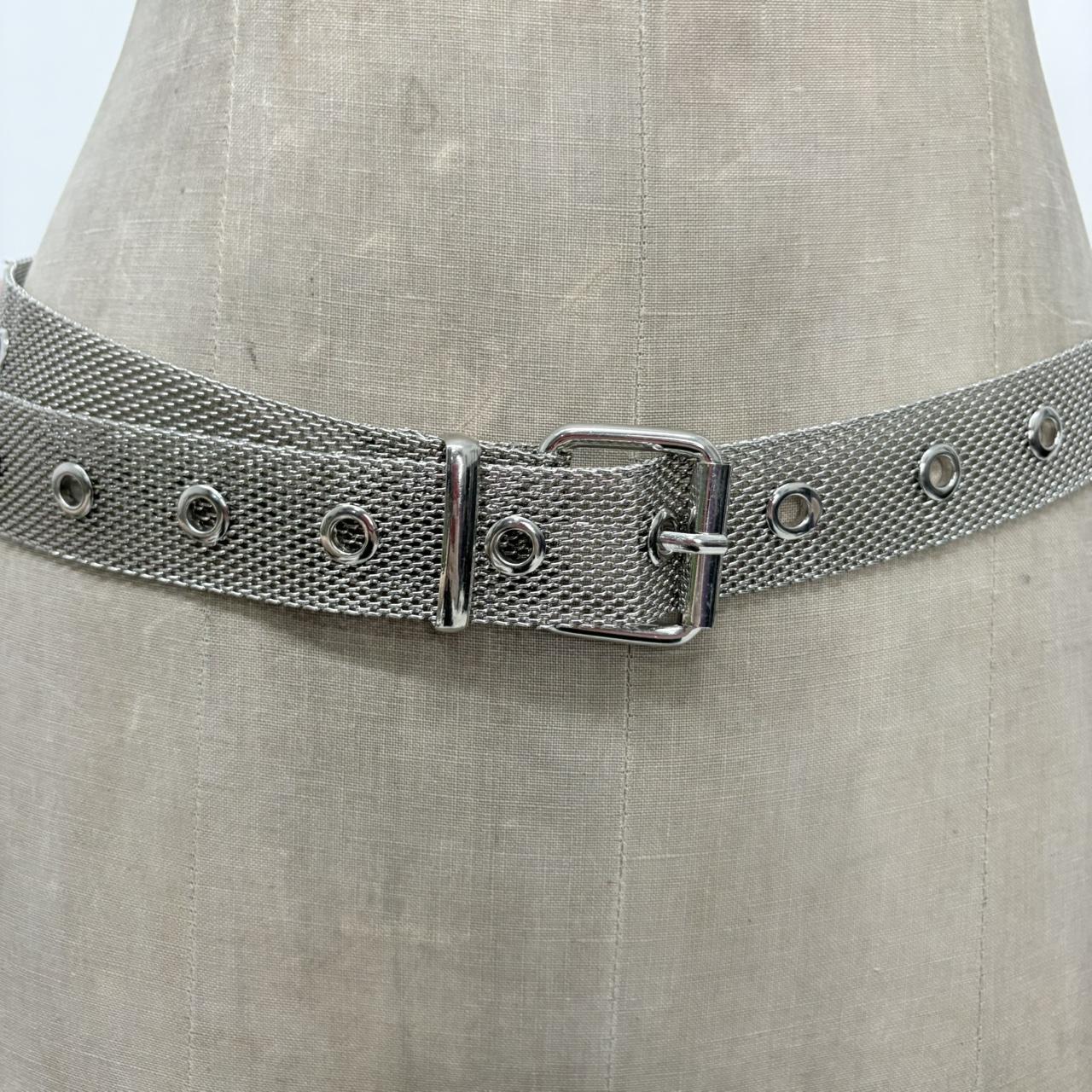 Silver chain metal belt