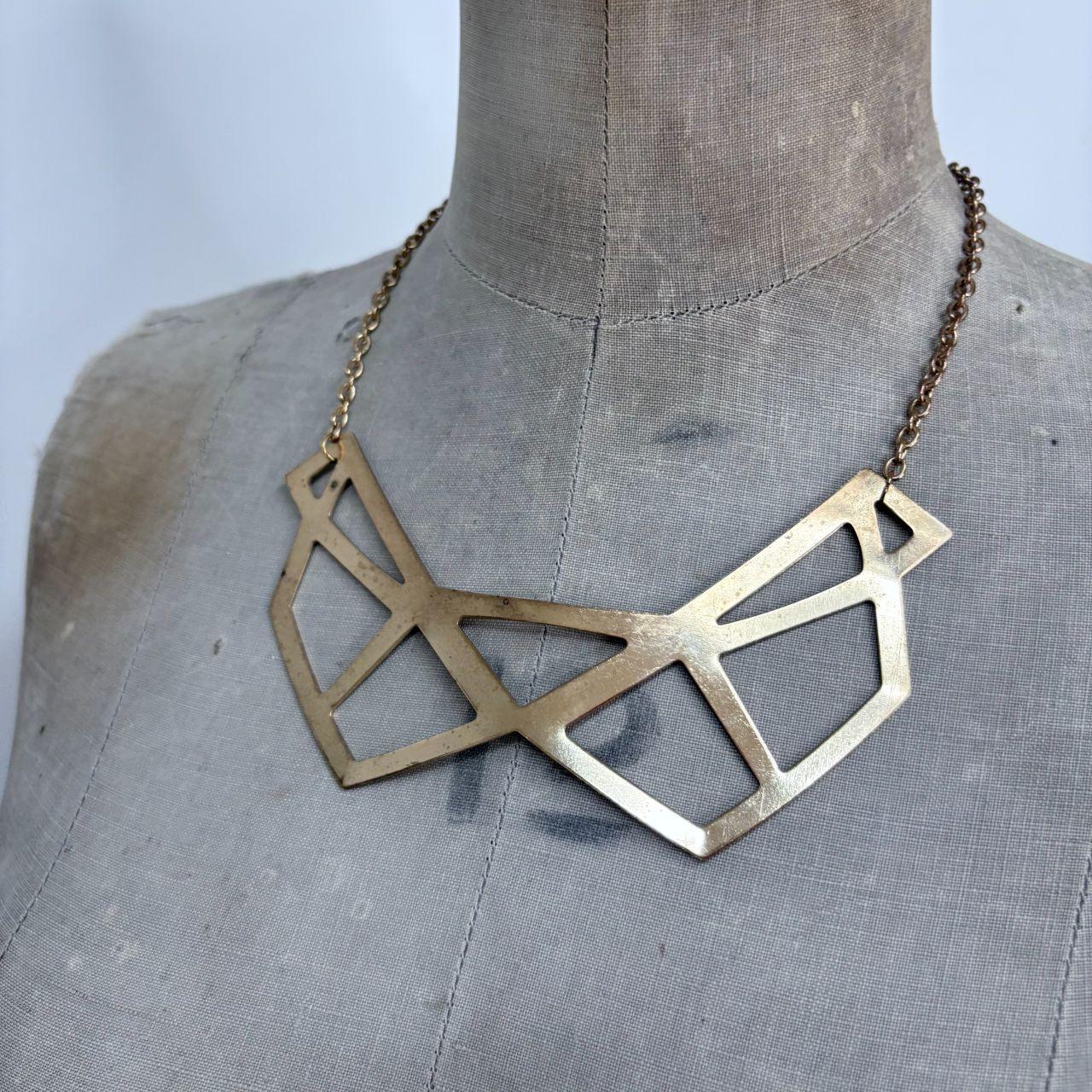 Chunky geometric gold chain necklace