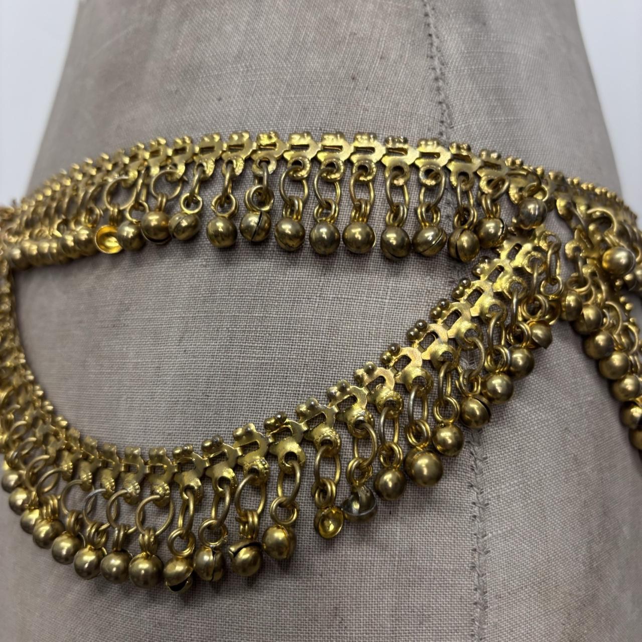 Gold draped chain belt