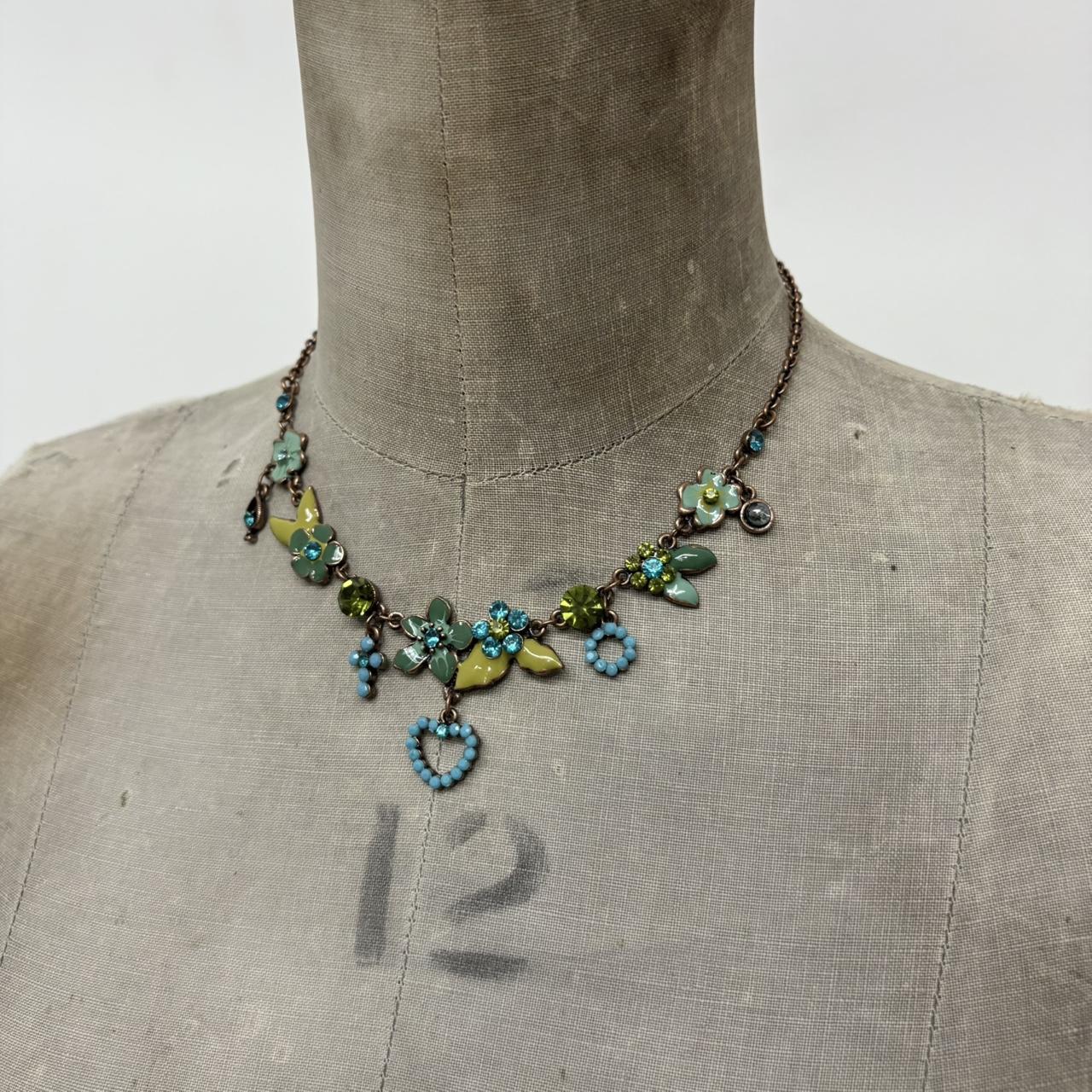 Gem flower fairy necklace