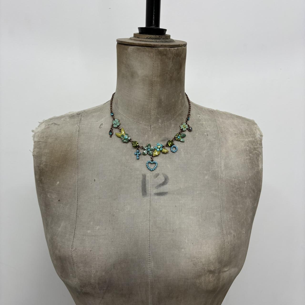 Gem flower fairy necklace