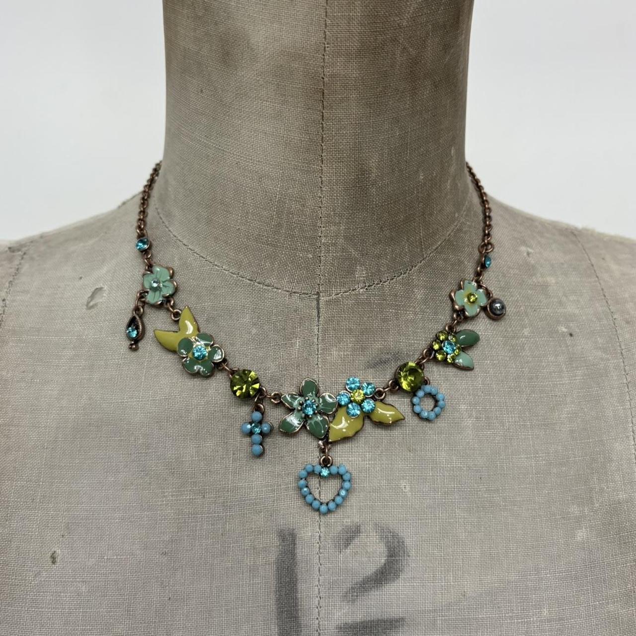 Gem flower fairy necklace