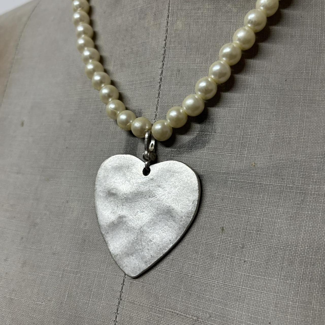 Hammered metal heart necklace