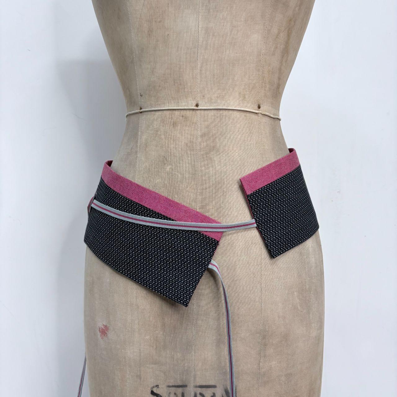 Cop Copine wrap tie-up belt