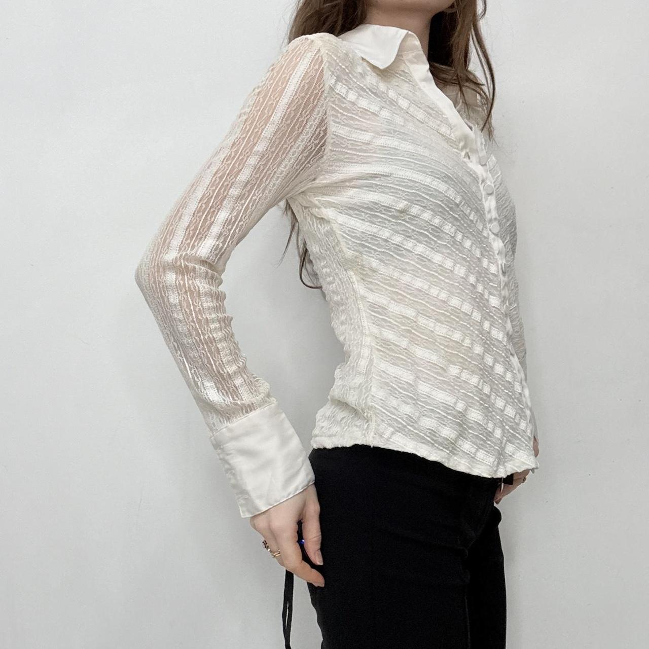 Lace fitted flared shirt