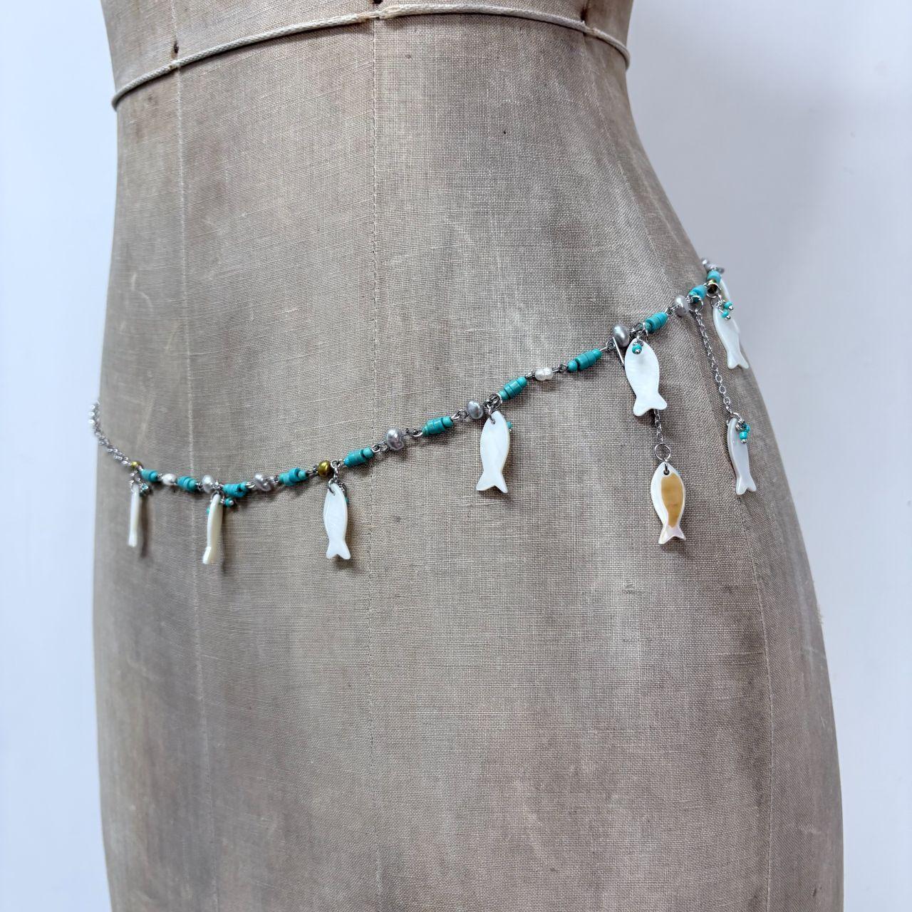 Fish charm mother of pearl beaded chain necklace