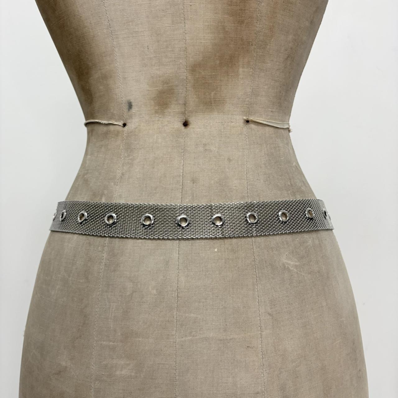 Silver chain metal belt