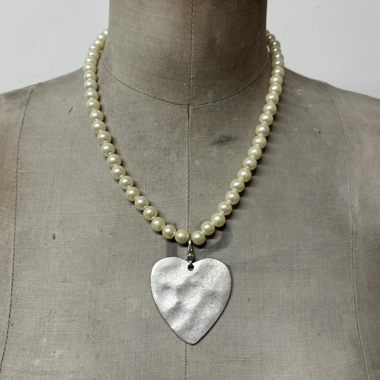 Hammered metal heart necklace