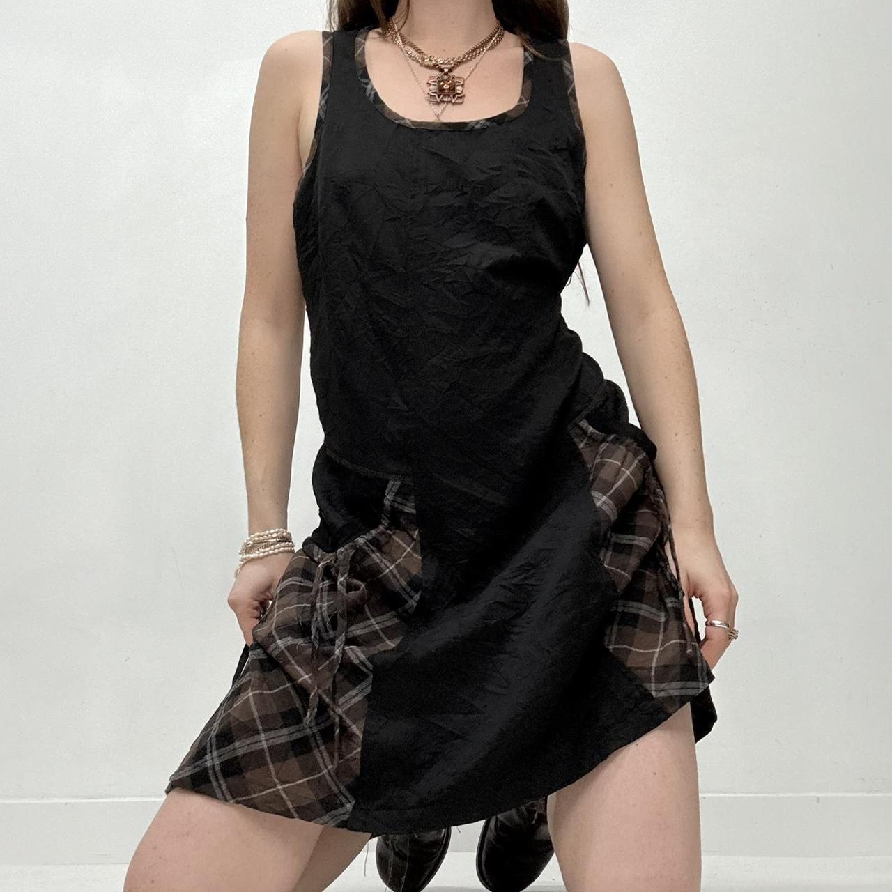 Black tartan puff mini dress