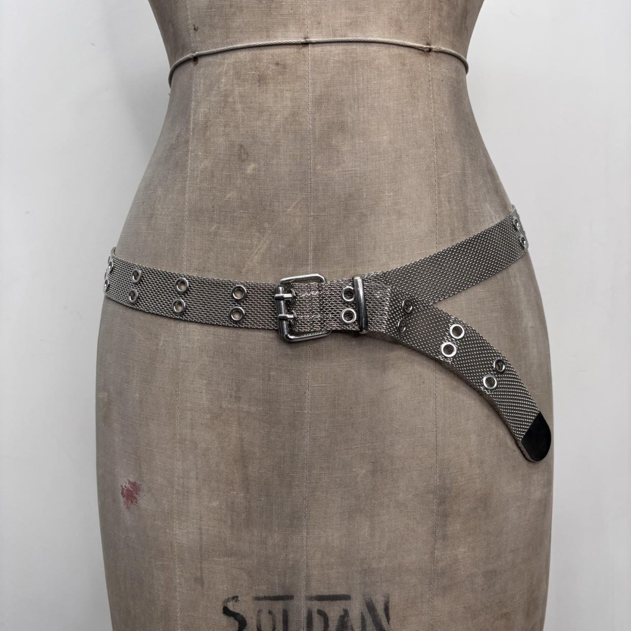 Silver chain metal belt