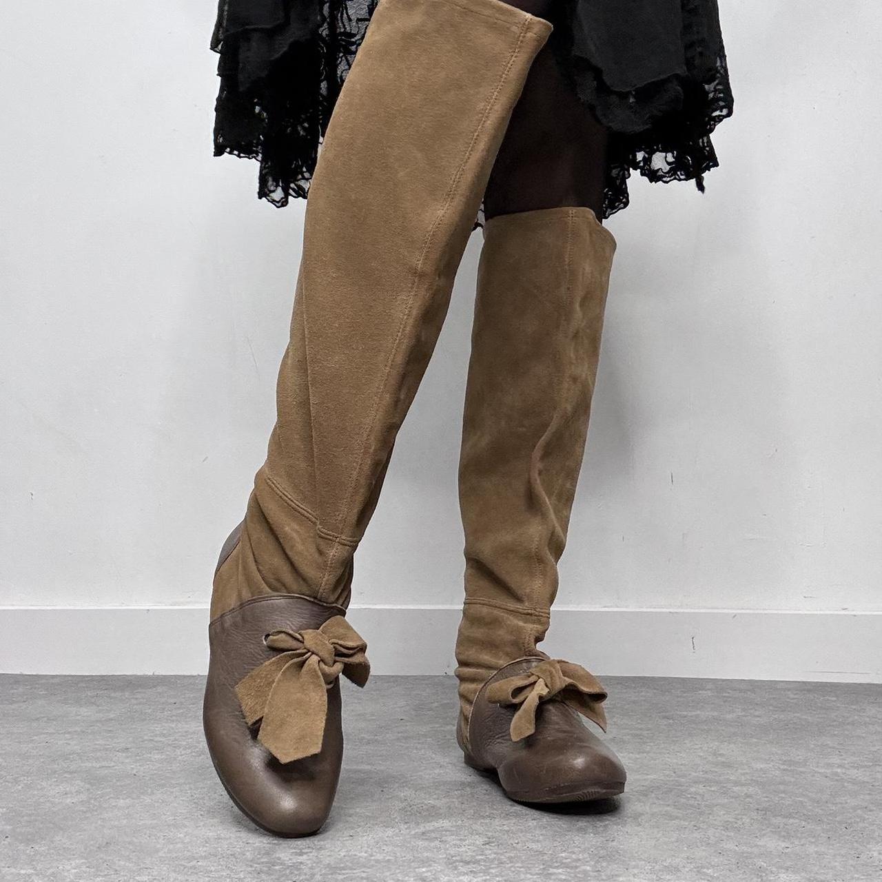 Tan leather bow boots