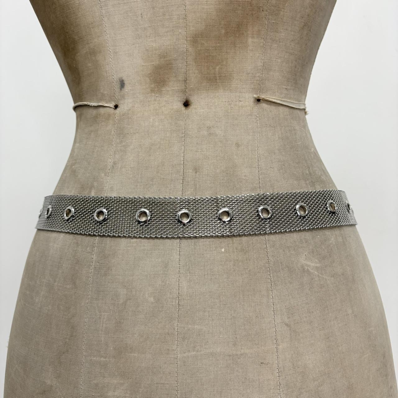 Silver chain metal belt